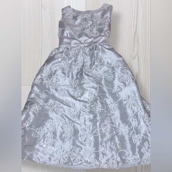 Girls Silver Sequin Formal Dress - Picture 2 of 9